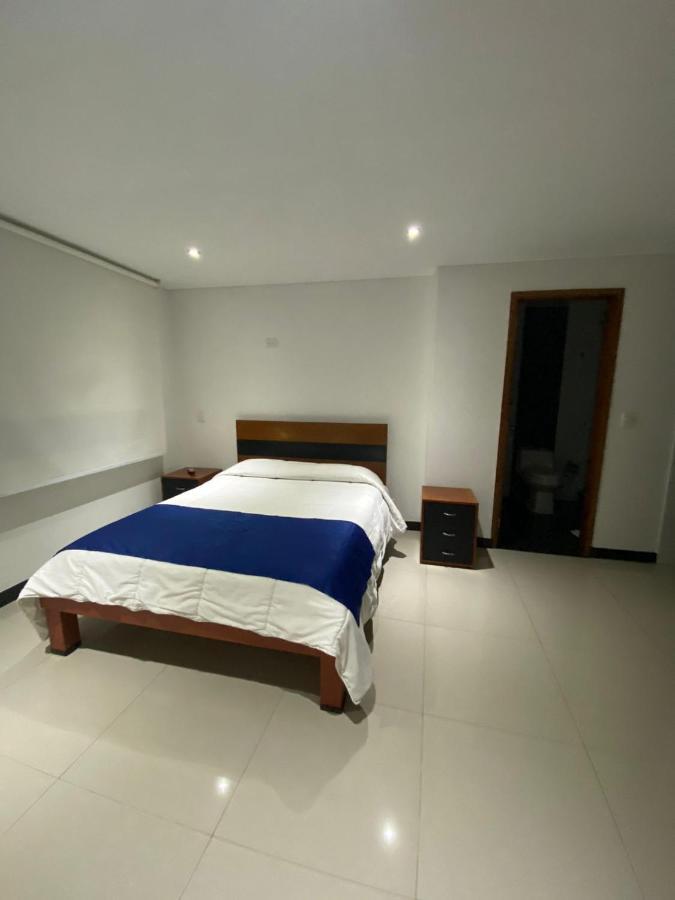 Hotel Campestre Villa Juliana Chia Bagian luar foto